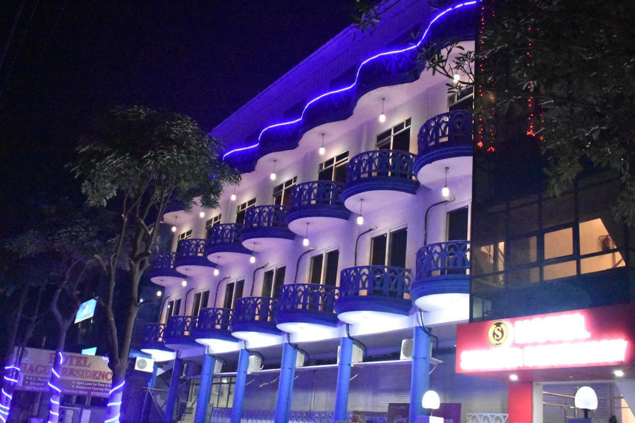 Hotel Shagun Residency マトゥラー エクステリア 写真
