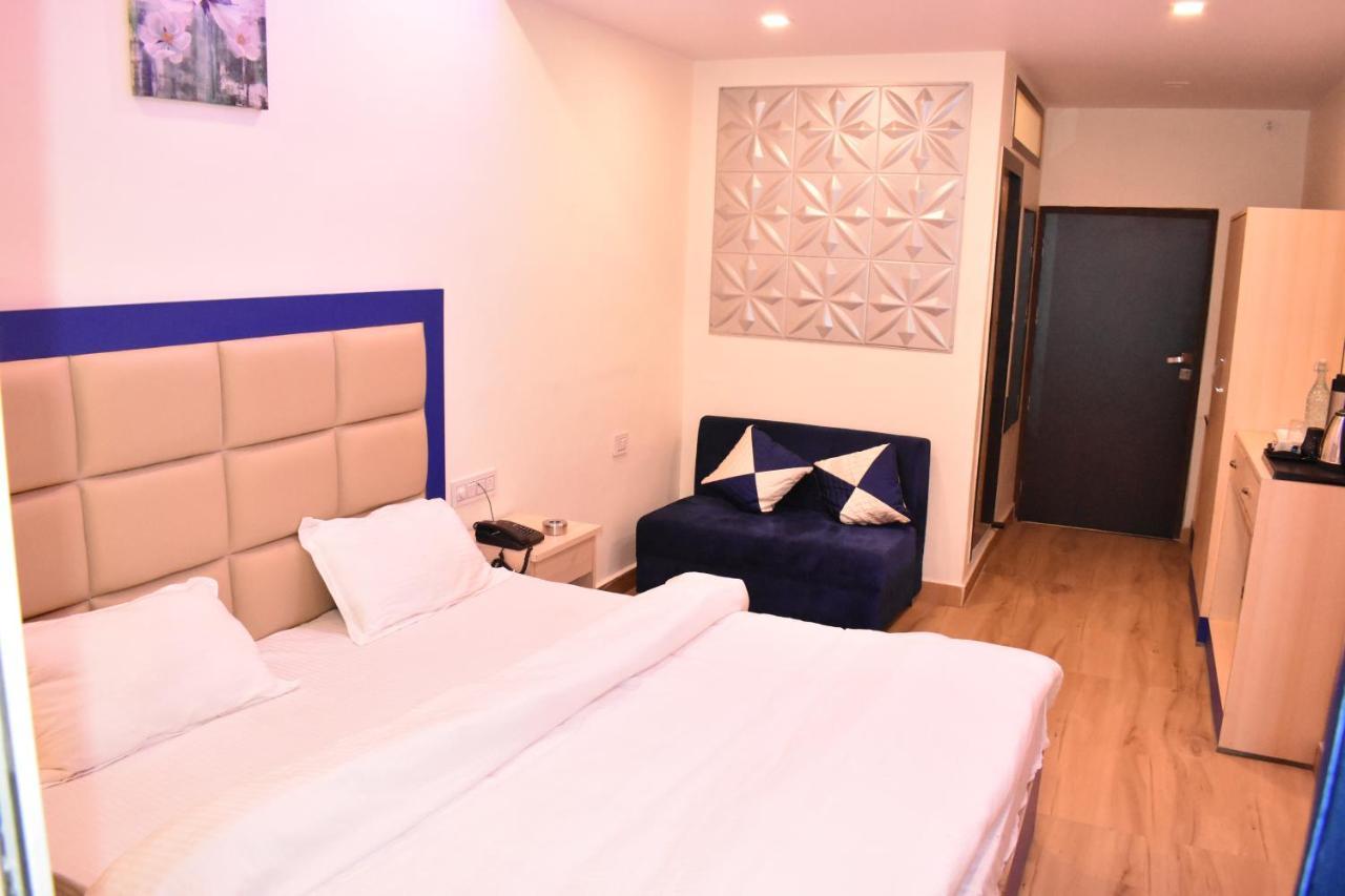 Hotel Shagun Residency マトゥラー エクステリア 写真